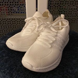 White cushionaire shoes
